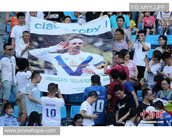 中外足球明星排名榜揭晓谁是当今足坛的顶尖球员与传奇巨星