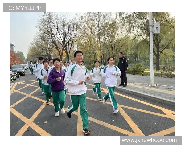 四中与清华附中激烈对决学生们展现青春风采与拼搏精神